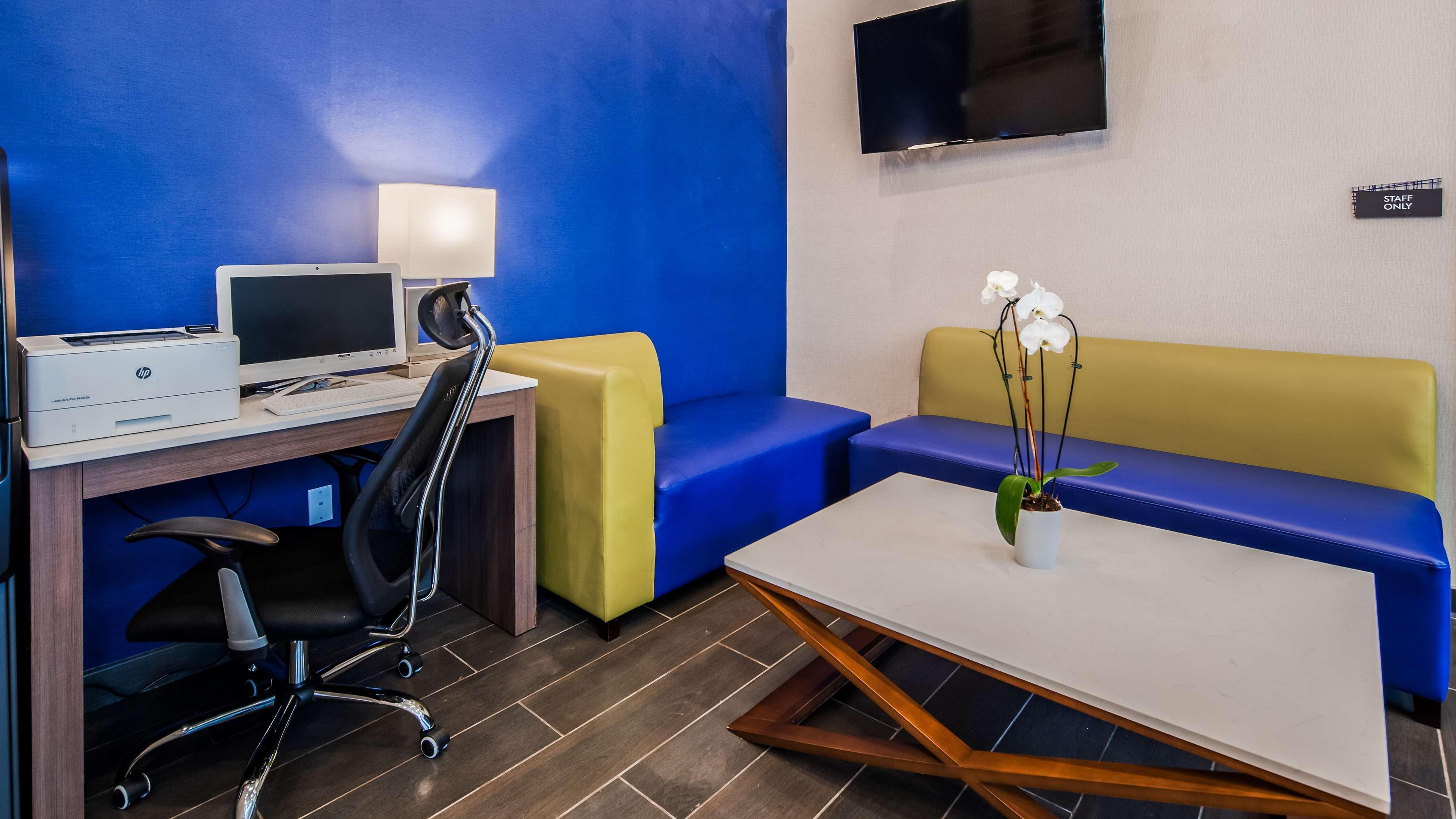 Best Western Plus Stadium Inn New York Luaran gambar